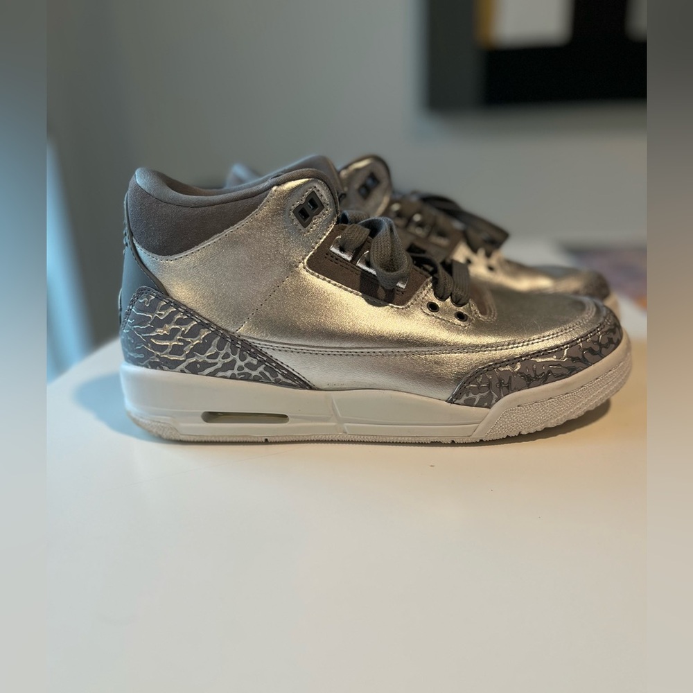 Women’s Metallic Silver Jordan 3 Premium Heiress